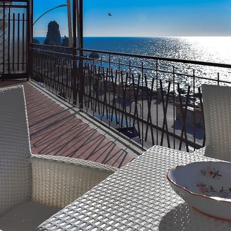Acitrezza View Lägenhet Aci Castello Exteriör bild